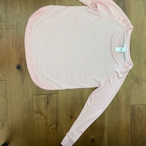 !!NWT!!  Light pink womens long sleeve GAP top